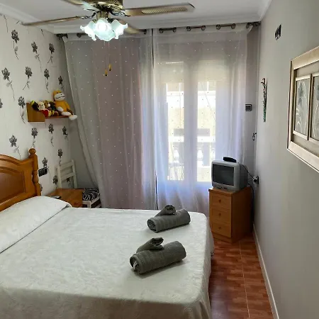 Urb, Beautiful 4 Bedroom House, Alicante, San Fulgencio, Spain Holiday home *